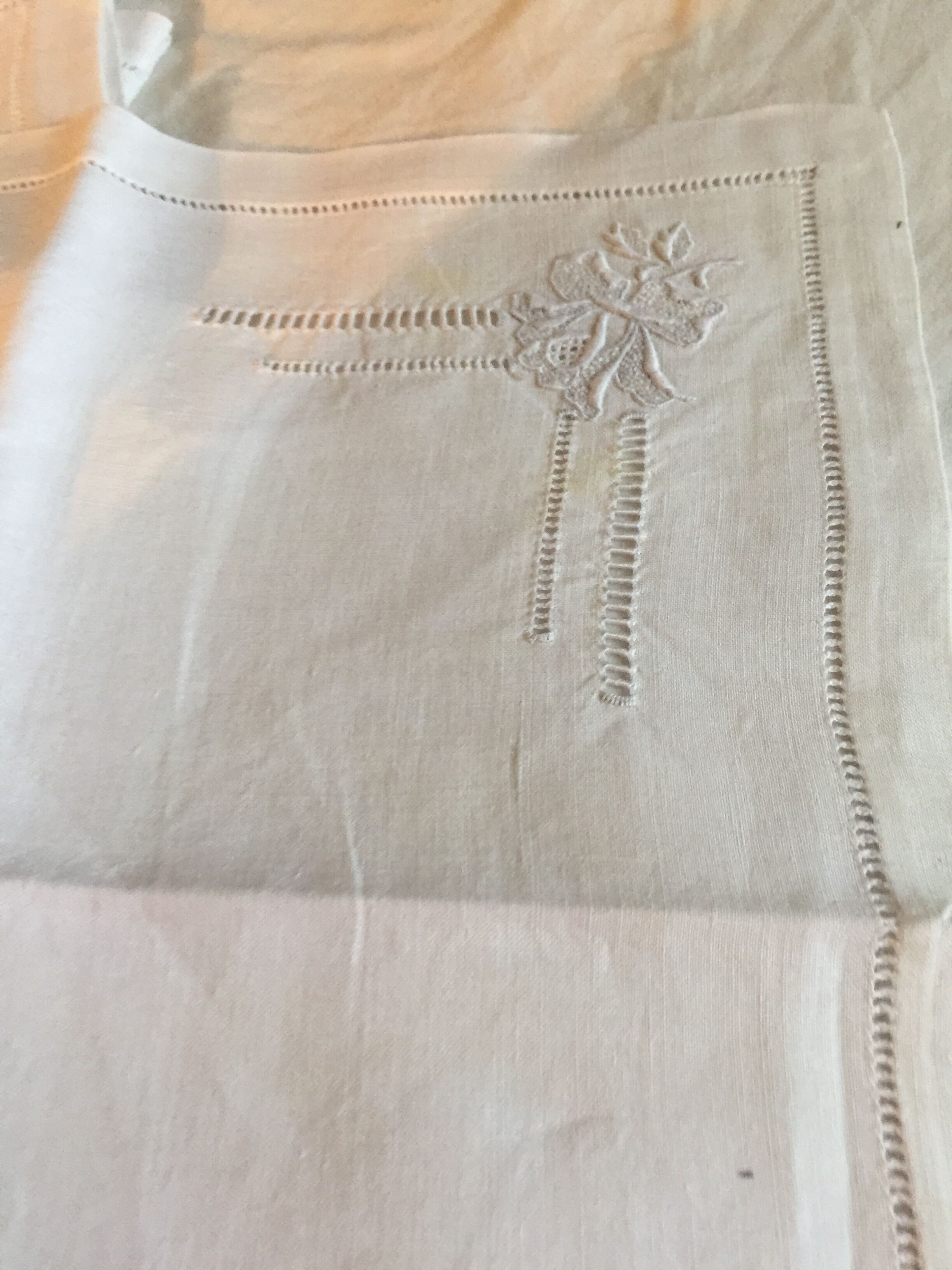 Lot of linen towels