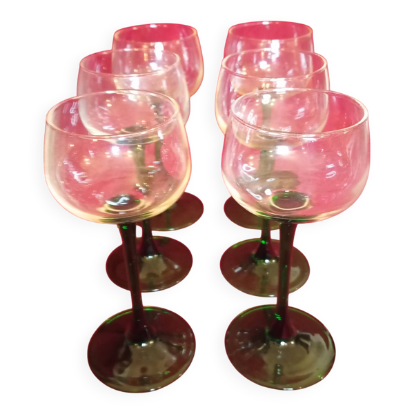 Serie de 6 verres a vin
