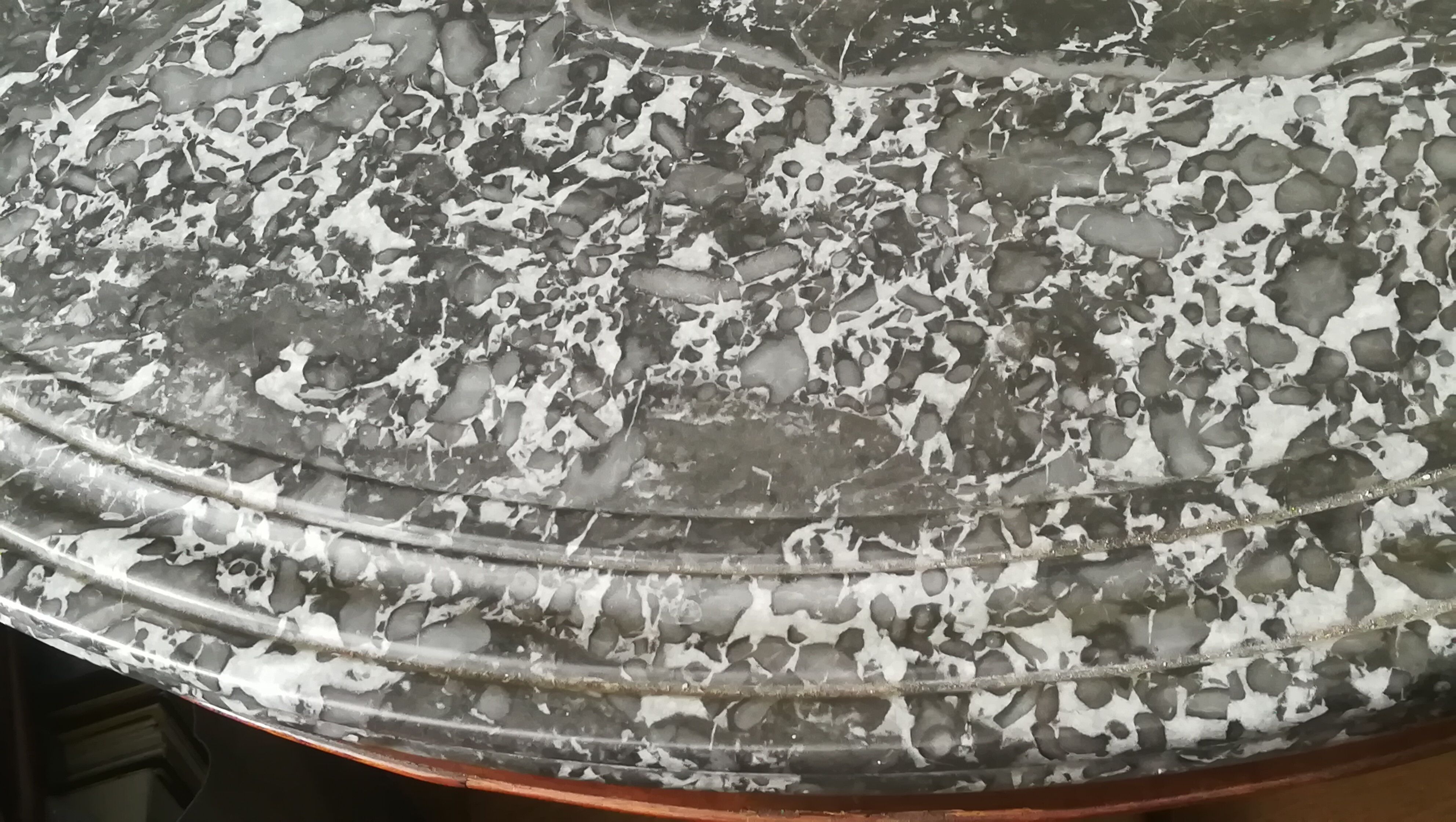 Table pedestal on Napoleon III marble, central foot