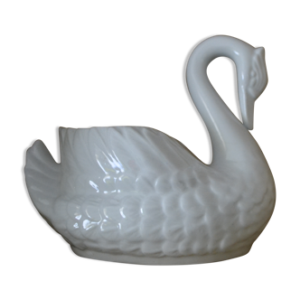 Swan pot cache