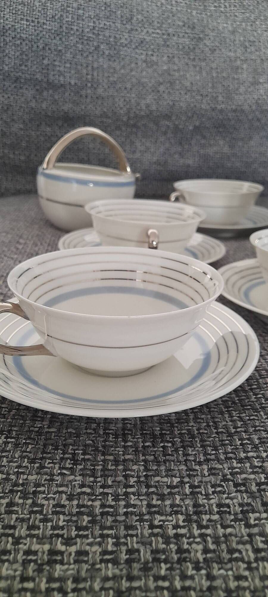Art Deco tea and coffee service in Limoges porcelain Charles Arenfeld