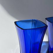 Vases en verre bleu cobalt vintage