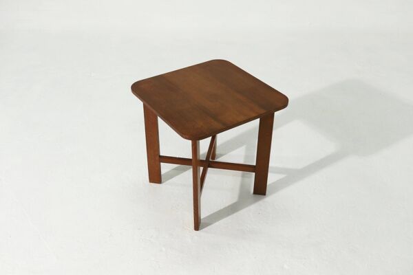 Table d'appoint moderniste en chêne de l'école d'Amsterdam, années 1920