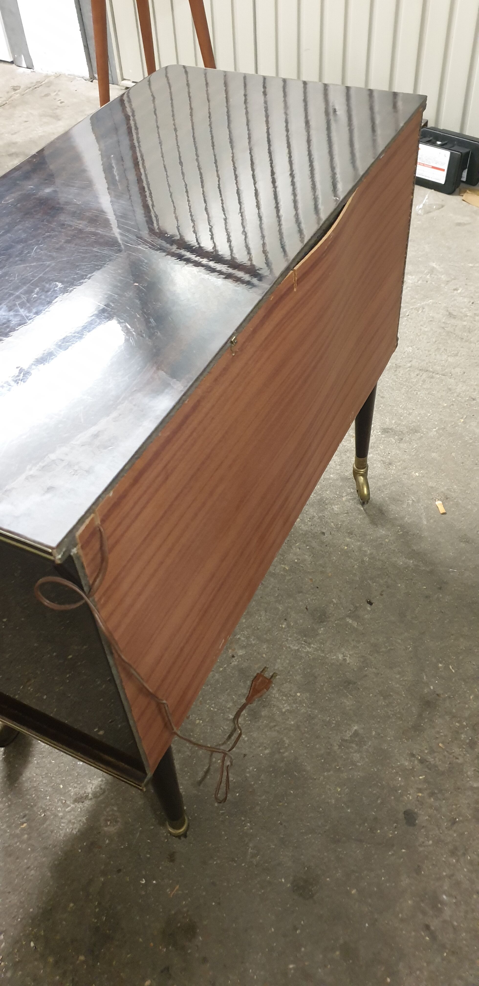 Vintage roller bar