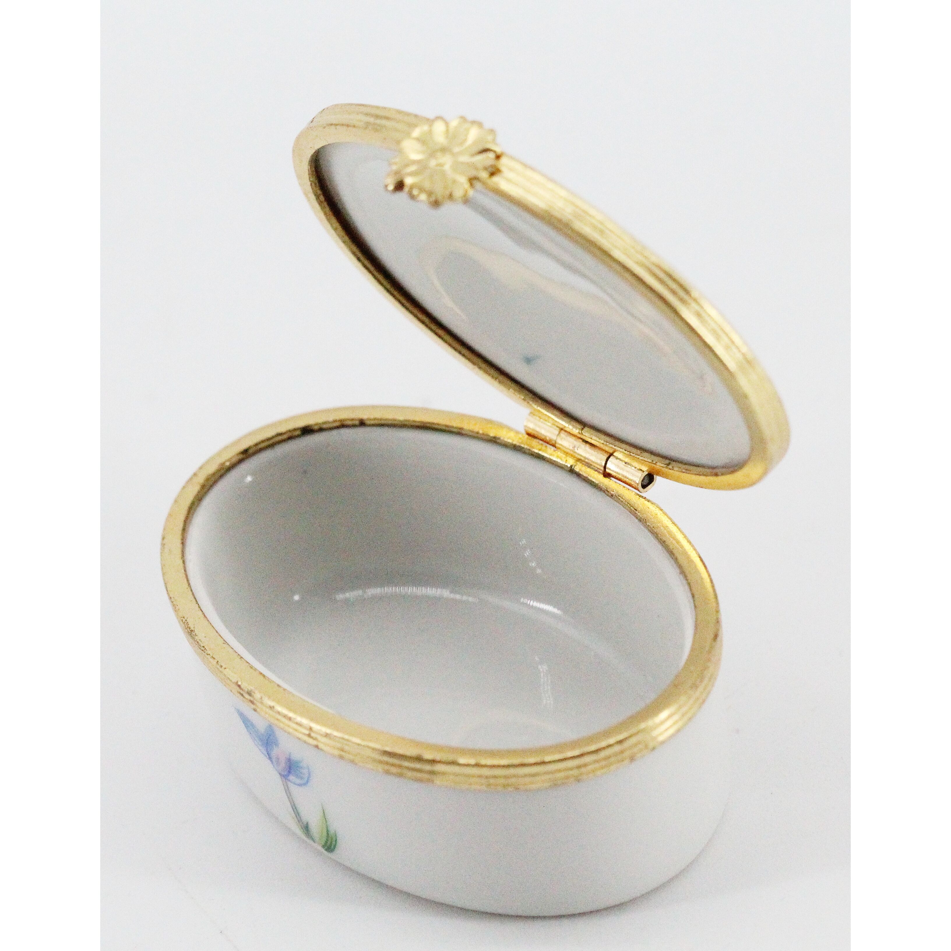 Limoges porcelain jewelry box