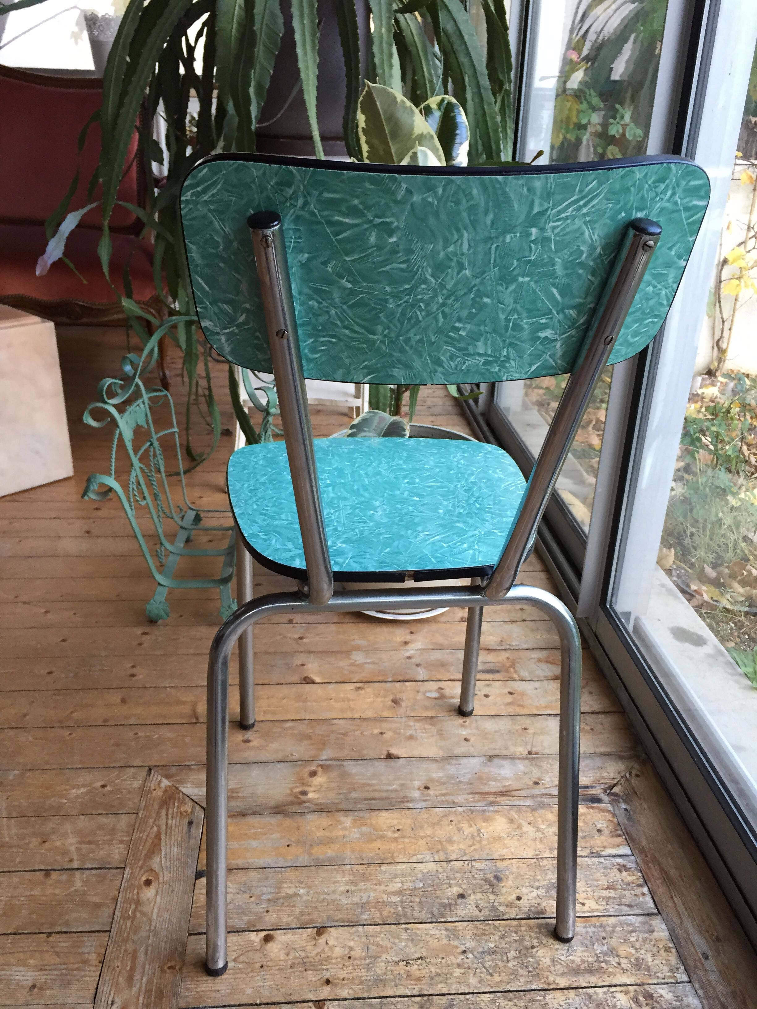 Formica vintage green table and opaline - 6 matching chairs