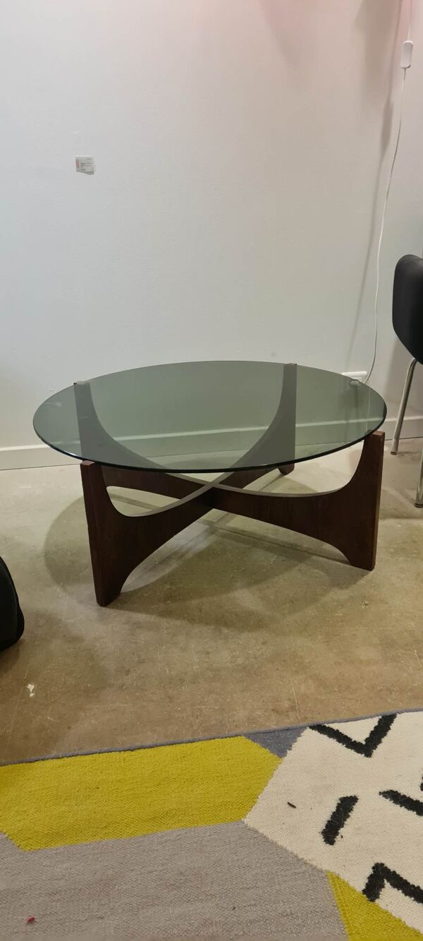 Table Hugues Poignant