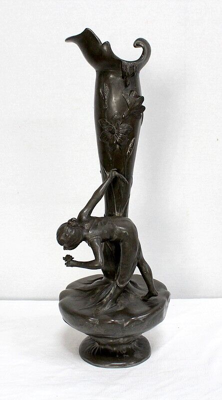 Pewter vase, "Young woman picking a water lily", signed P. Jean, Art Nouveau early twentieth century
