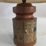 Table lamp in turned wood