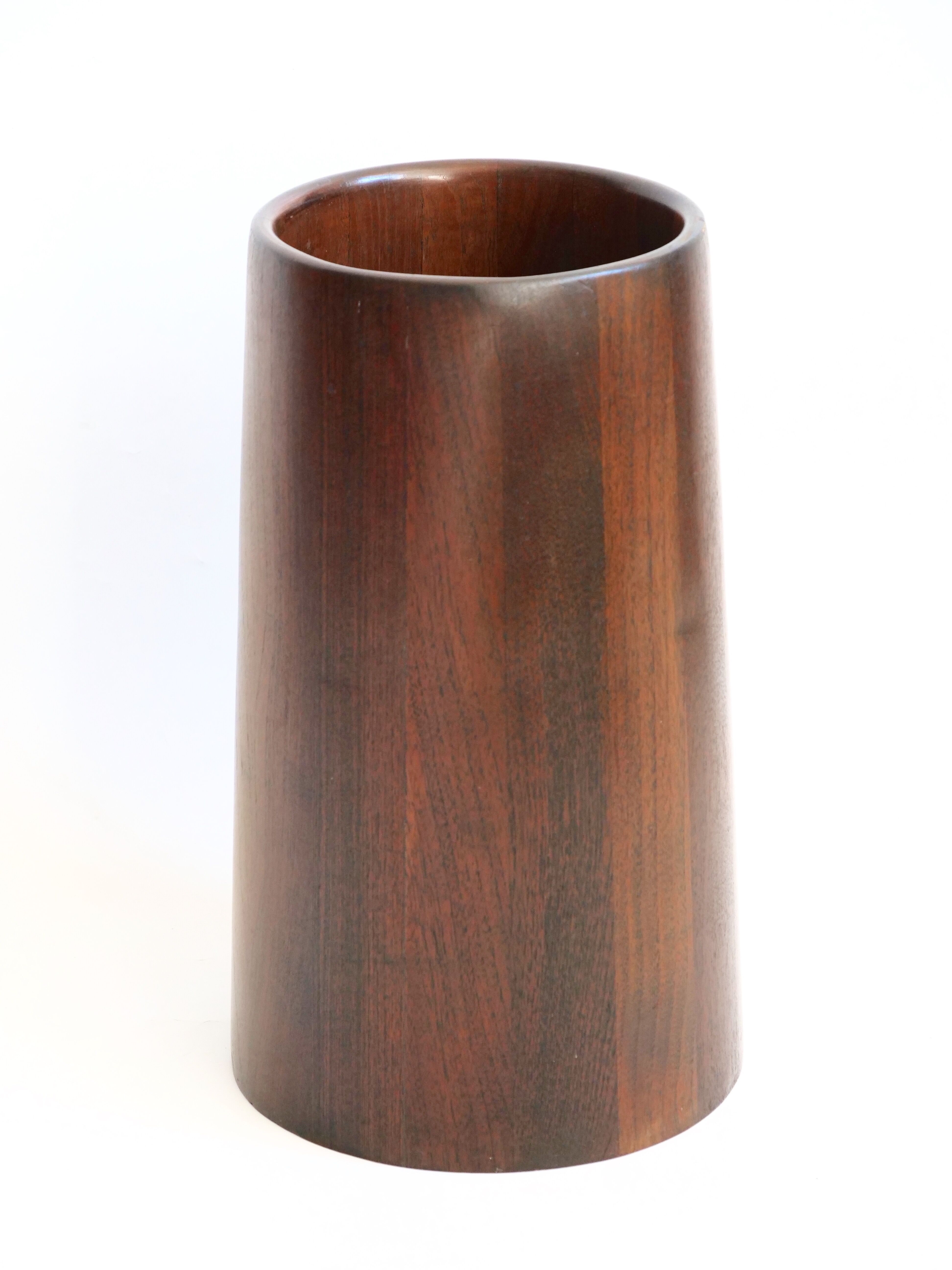 Scandinavian design umbrella holder