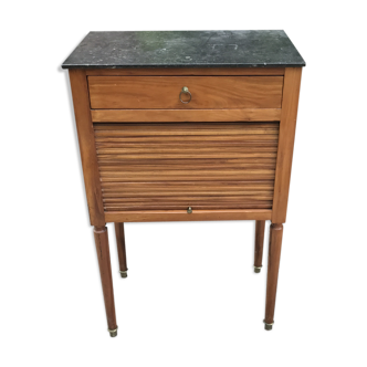 Bedside to curtain top marble