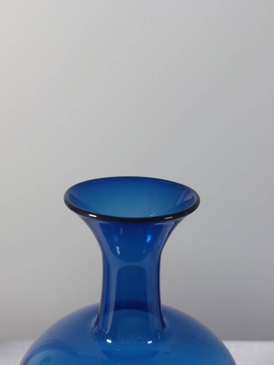 Vintage mid-century trio of handcrafted glass vases from Lauscha, Thuringia.