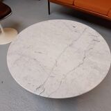 Tulip coffee table by Eero Saarinen for Knoll International