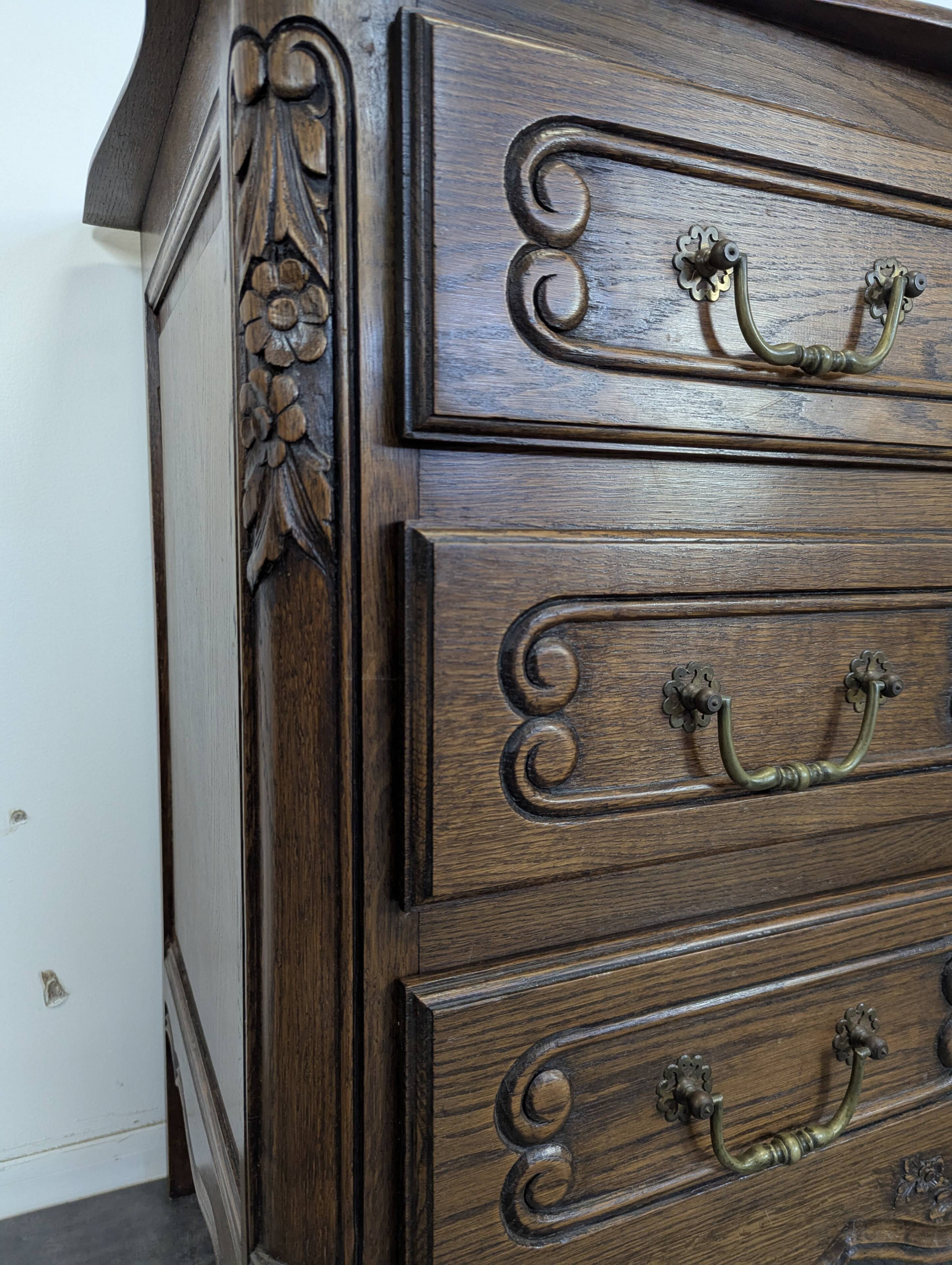 Louis XV style neo-rustic oak chest of drawers