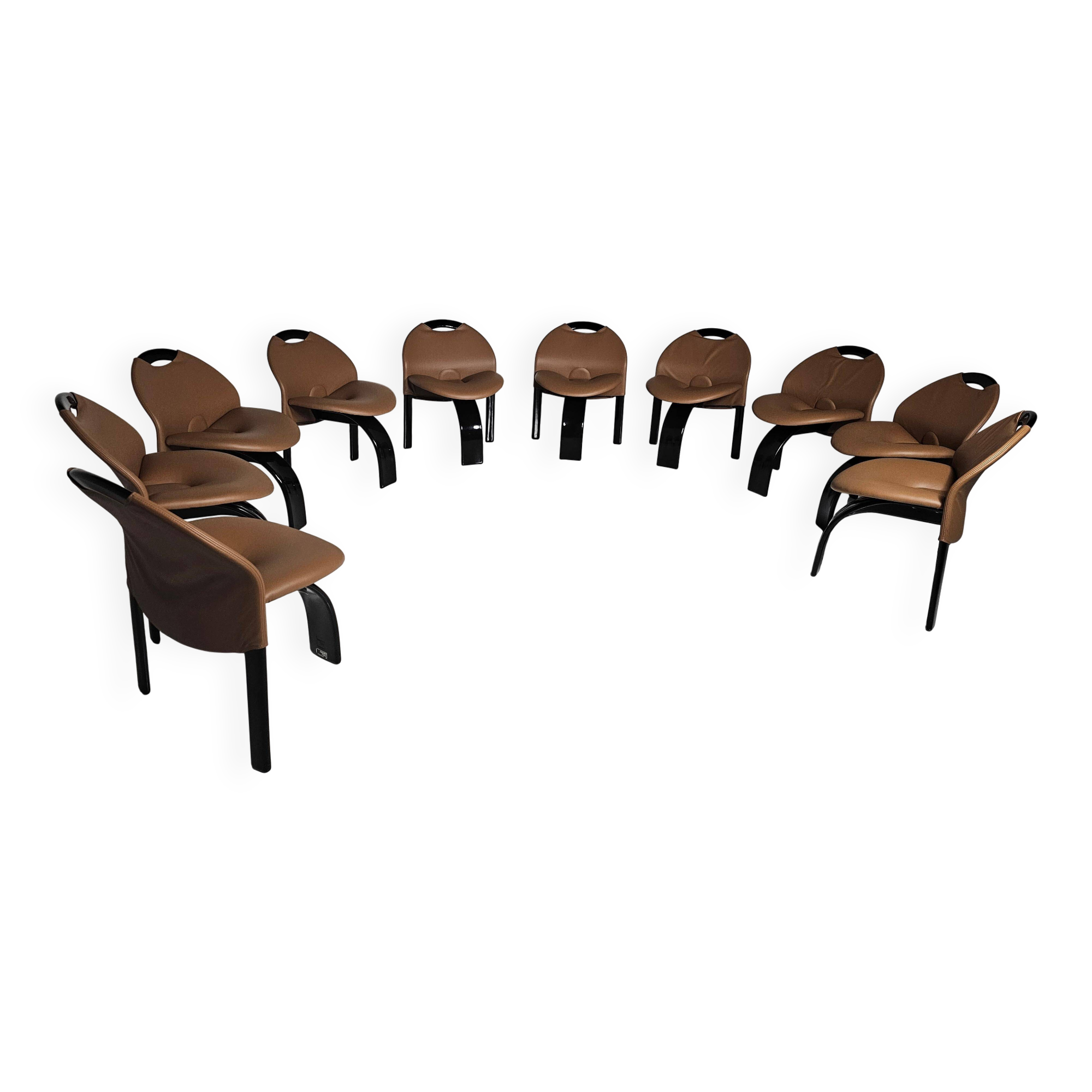 Set of 10 "Sail" dining chairs by Giovanni Offredi for Saporiti, 1973.