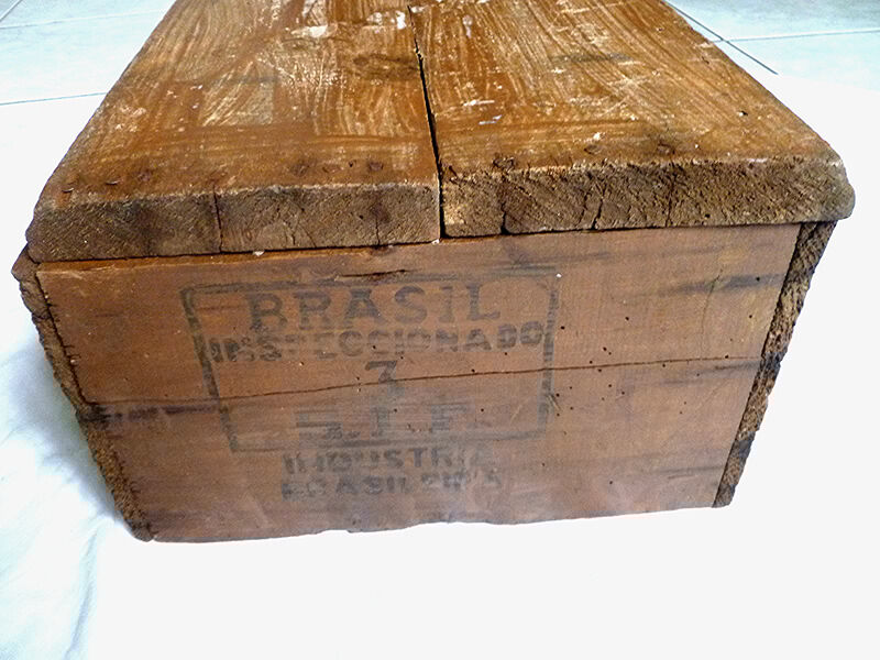 old wooden crate "Brazil"