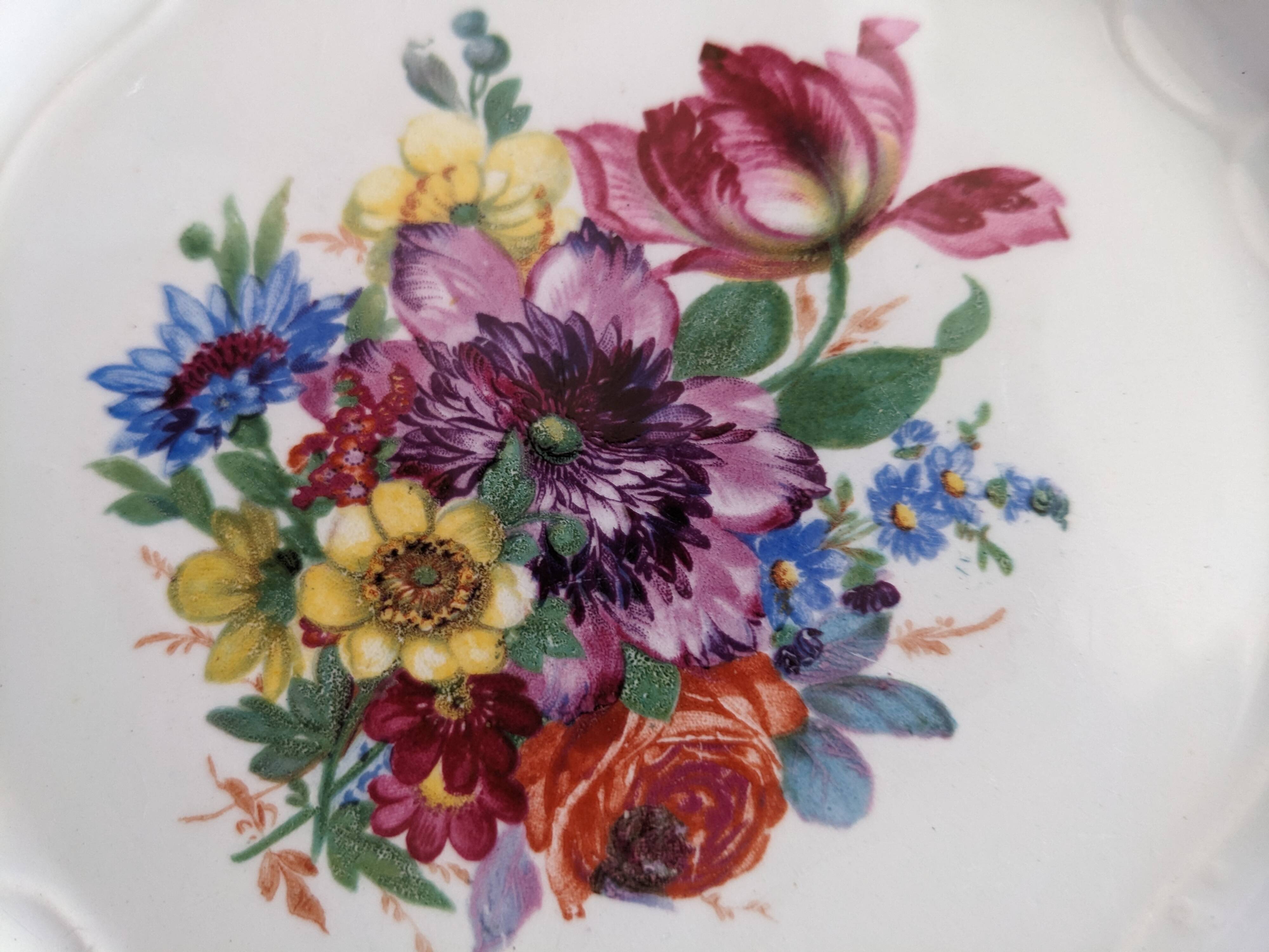 Moulin des Loups Terre de Fer dessert plates