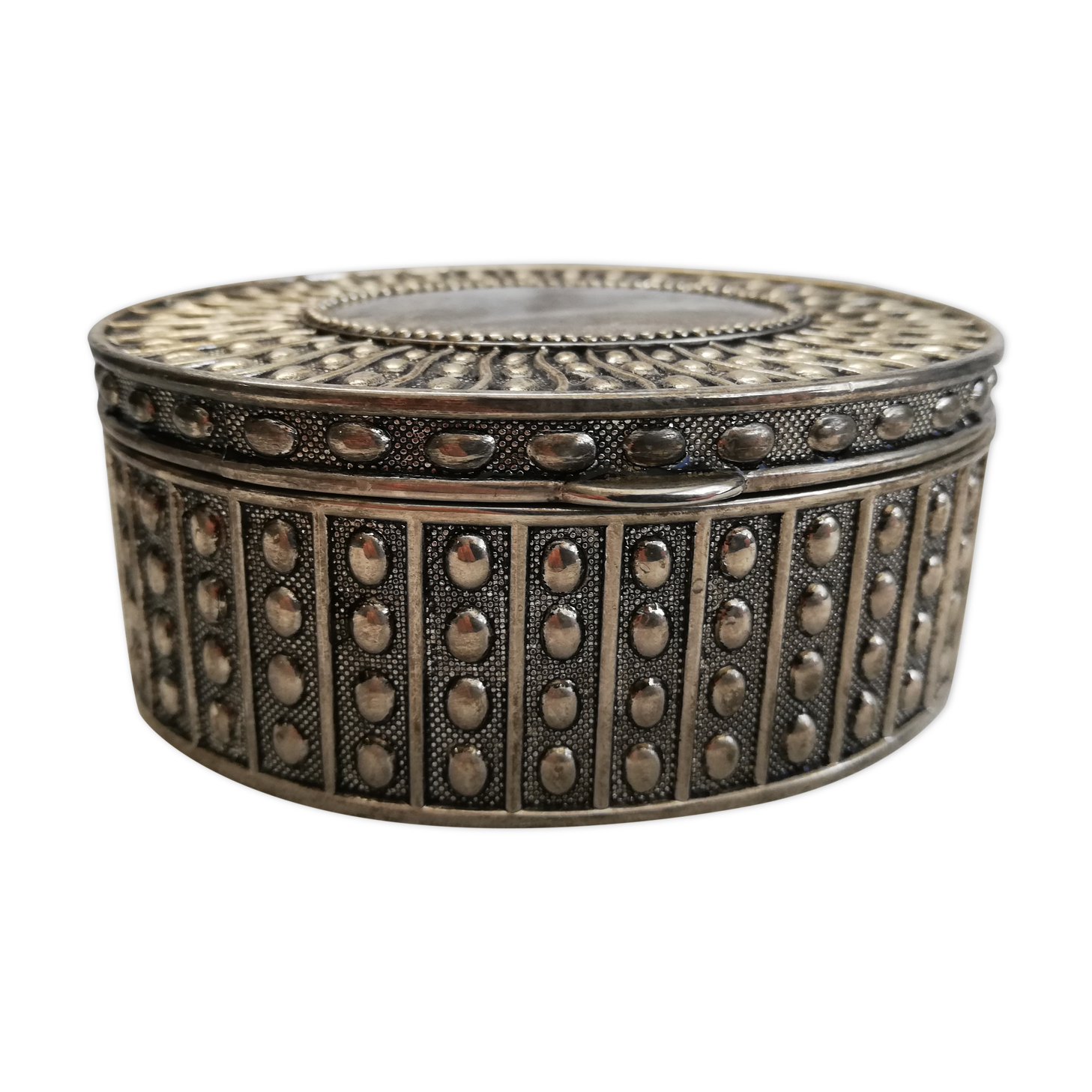 Silver metal jewelry box