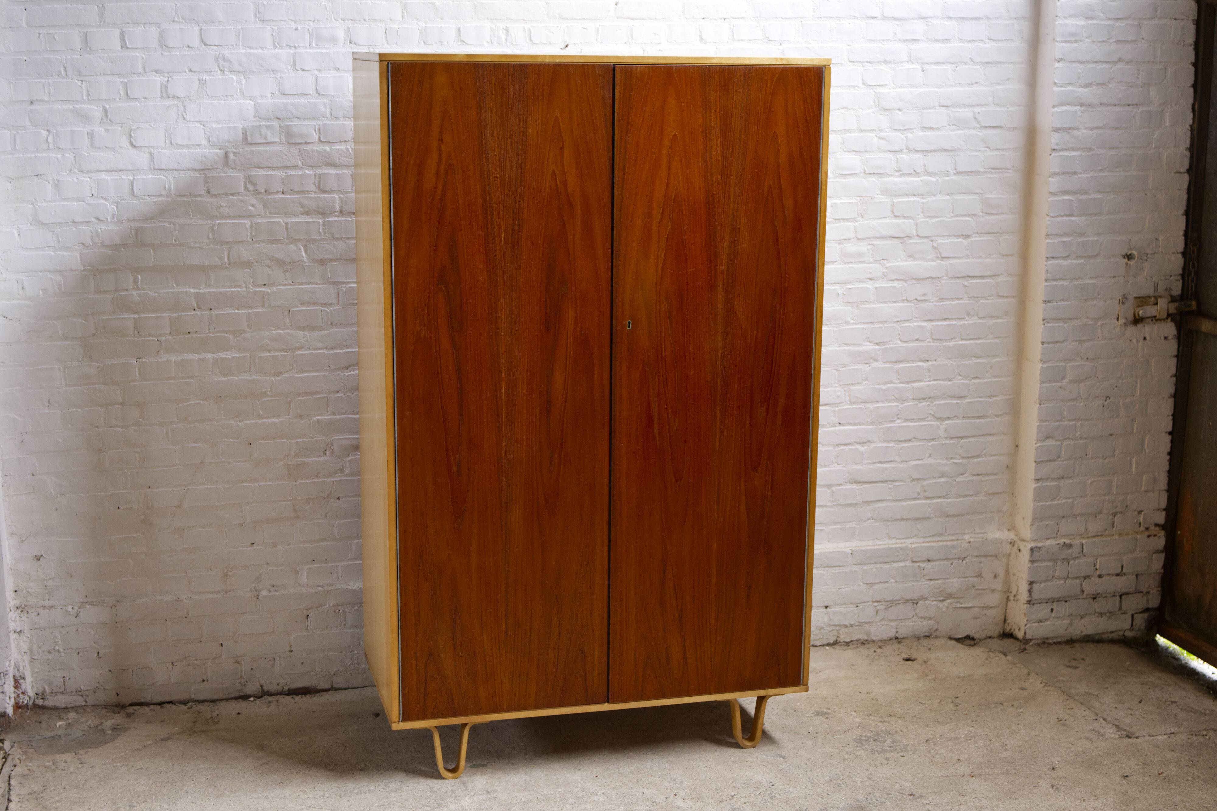 Armoire KB33, par Cees Braakman pour Pastoe, années 1950