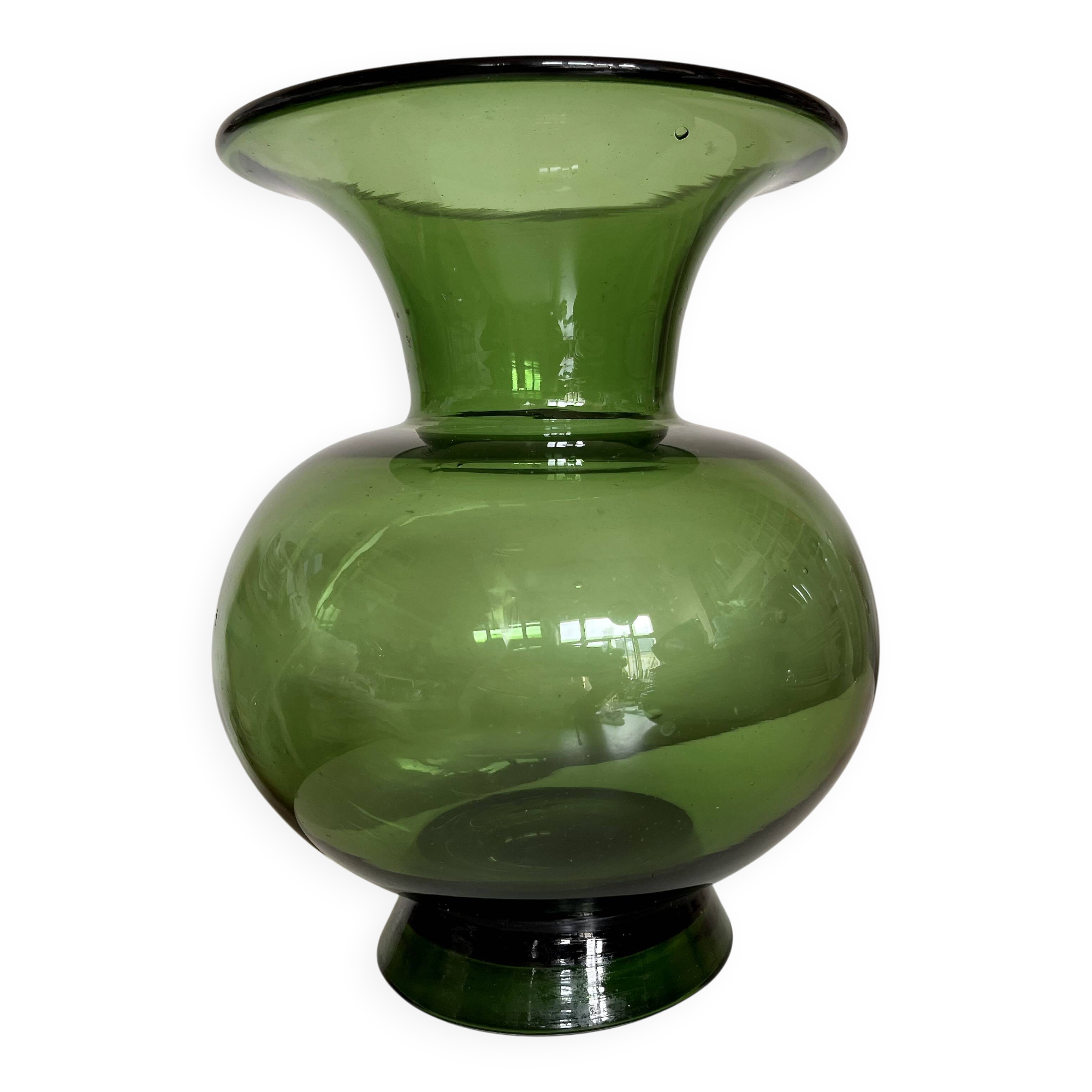 XXXL baluster vase in Empoli glass, 1960 Italian neoclassical design.