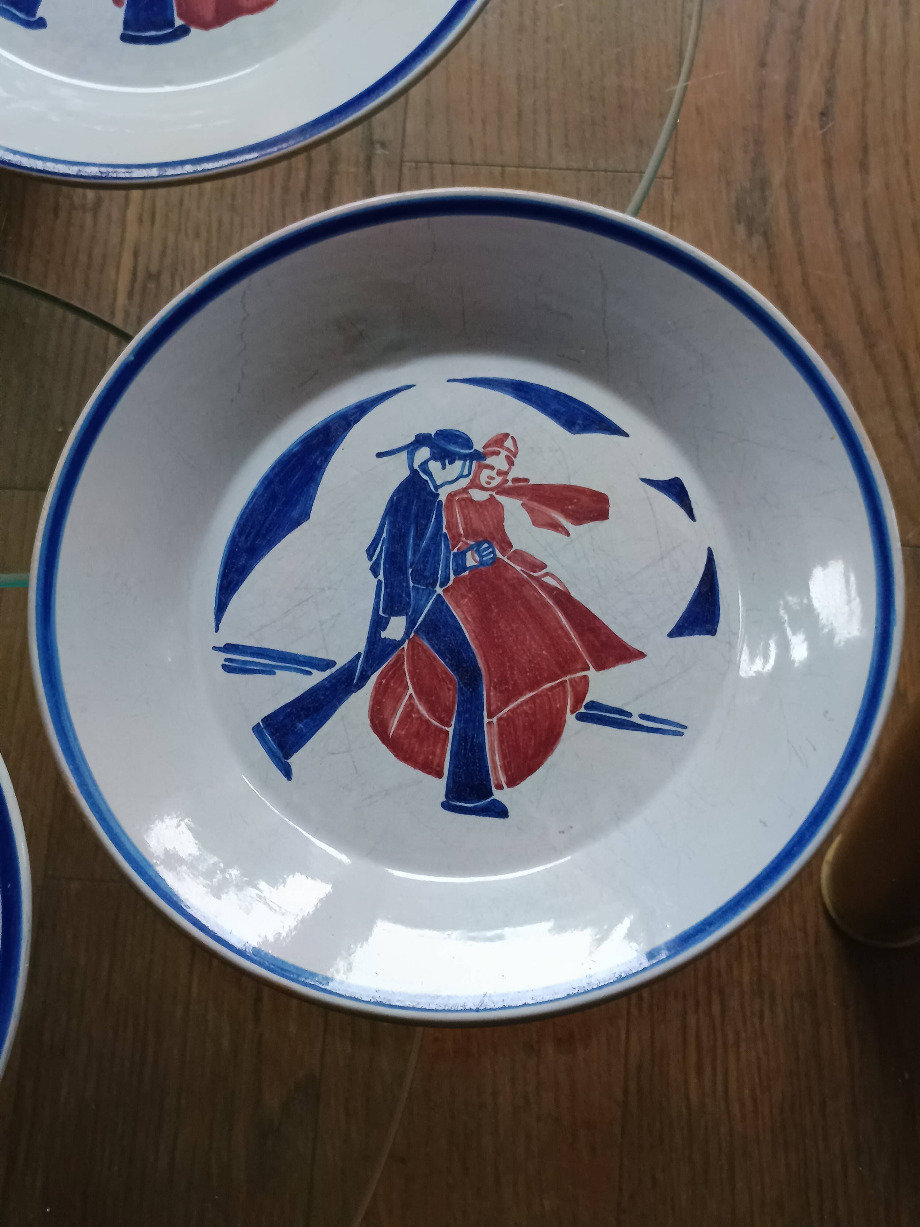 set of 4 Art Deco plates signed Louis Garin HB Quimper