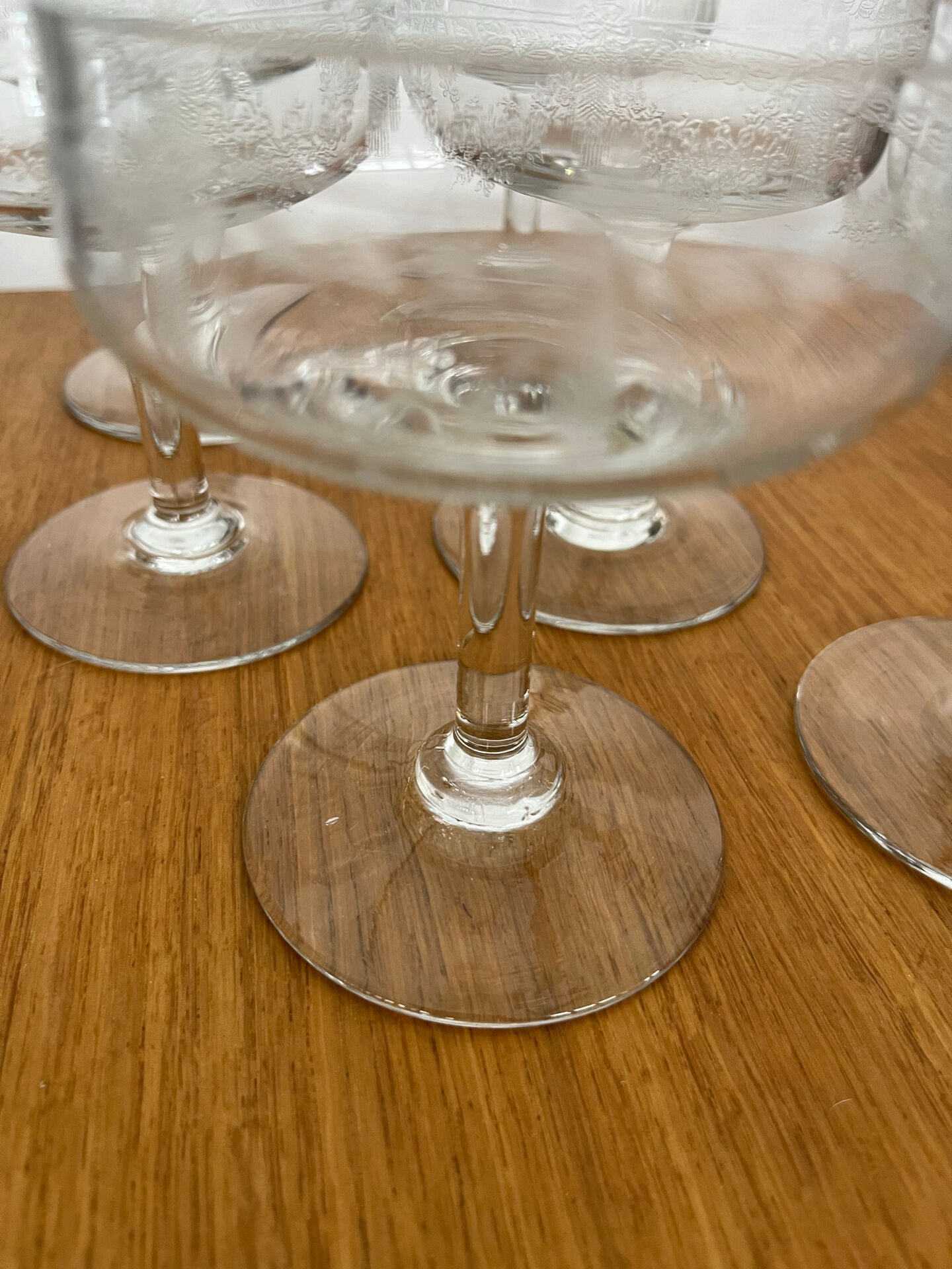 Set 6 coupes champagne gravées Louis XVI