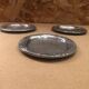 Série de 3 dessous de bouteille étain décor raisin & blé vintage #b004