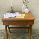 Desk-old sewing machine furniture