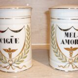 2 pots à pharmacie d'apothicaire anciens en porcelaine 14X9