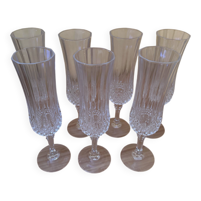 7 flûtes à champagne vintage modèle Lonchamp en cristal d'Arques