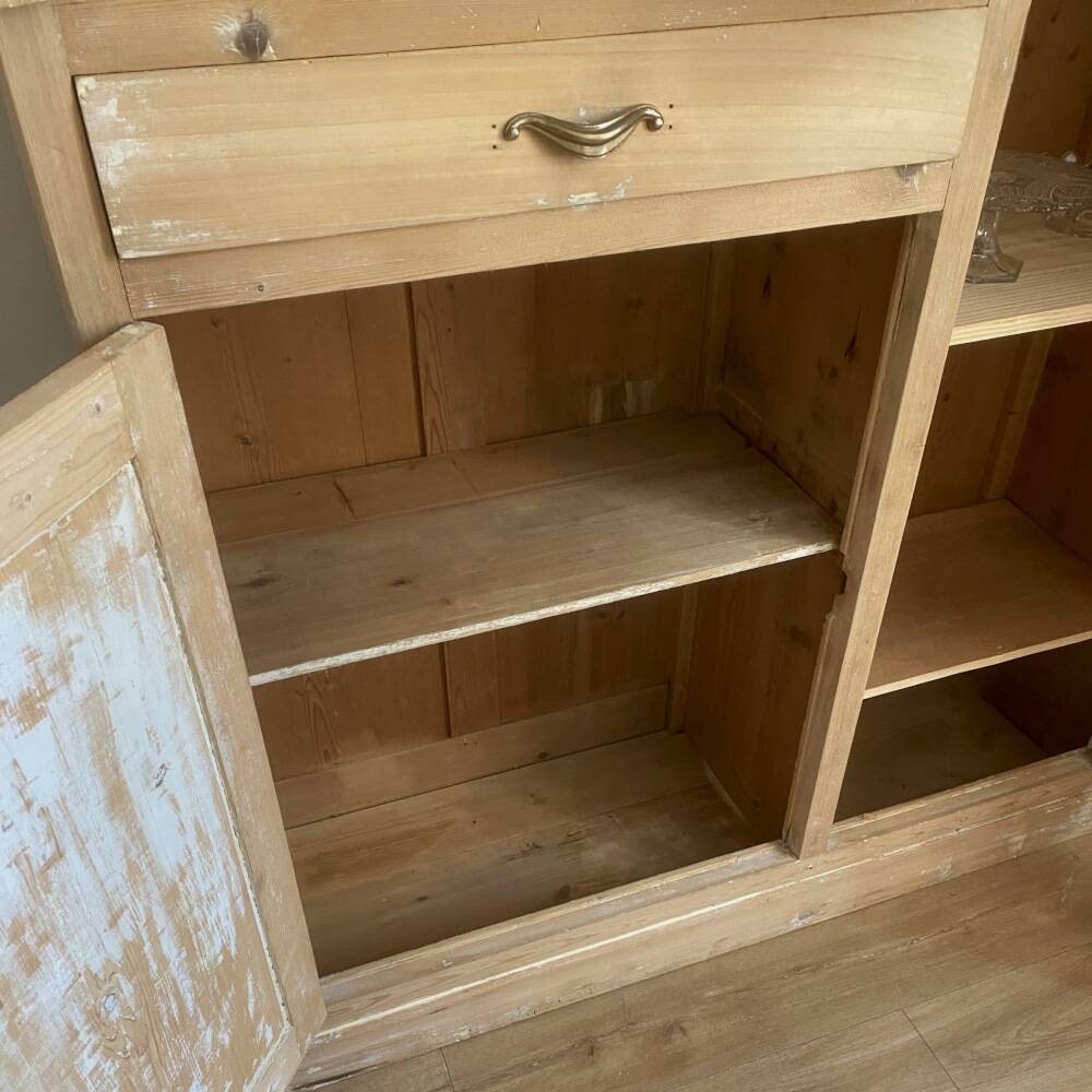 Display cabinet