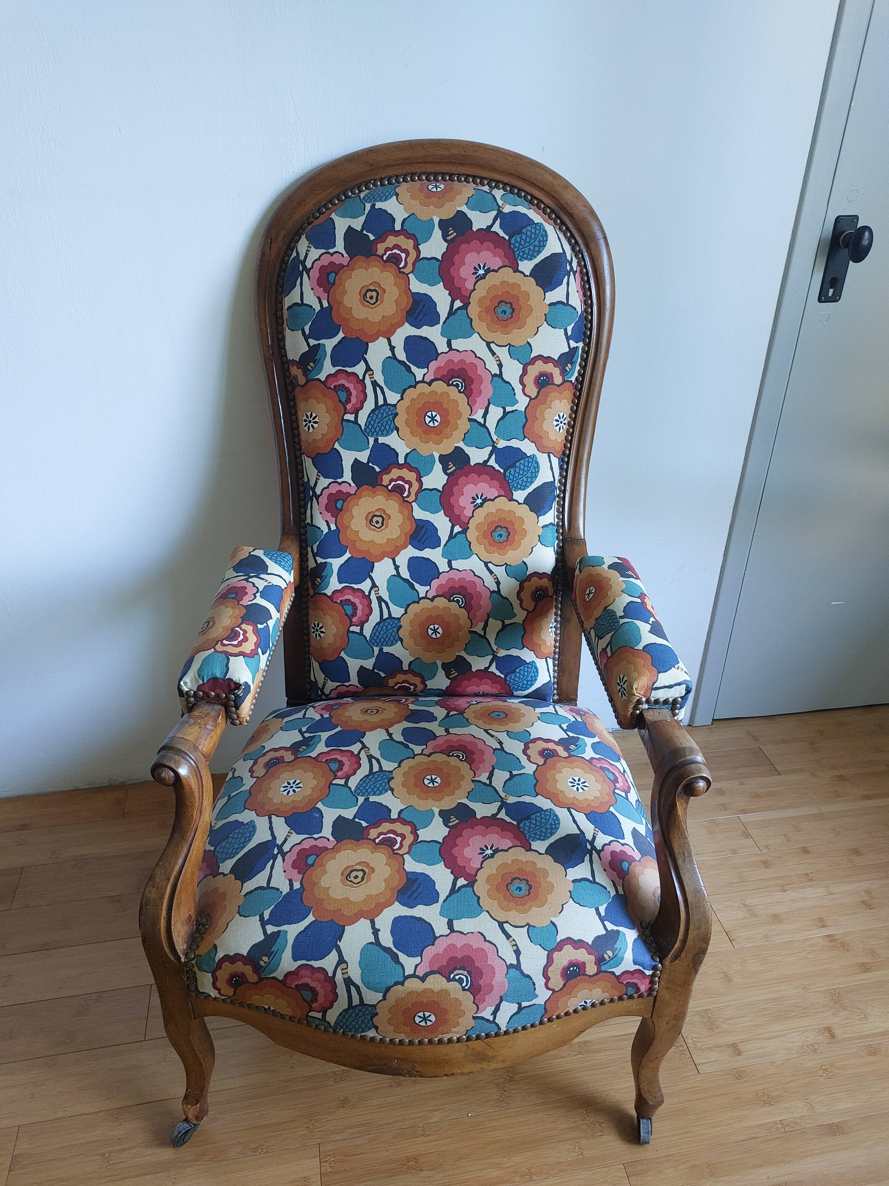 Voltaire armchair with a rack, wheels, and a toad chair in matching fabric.