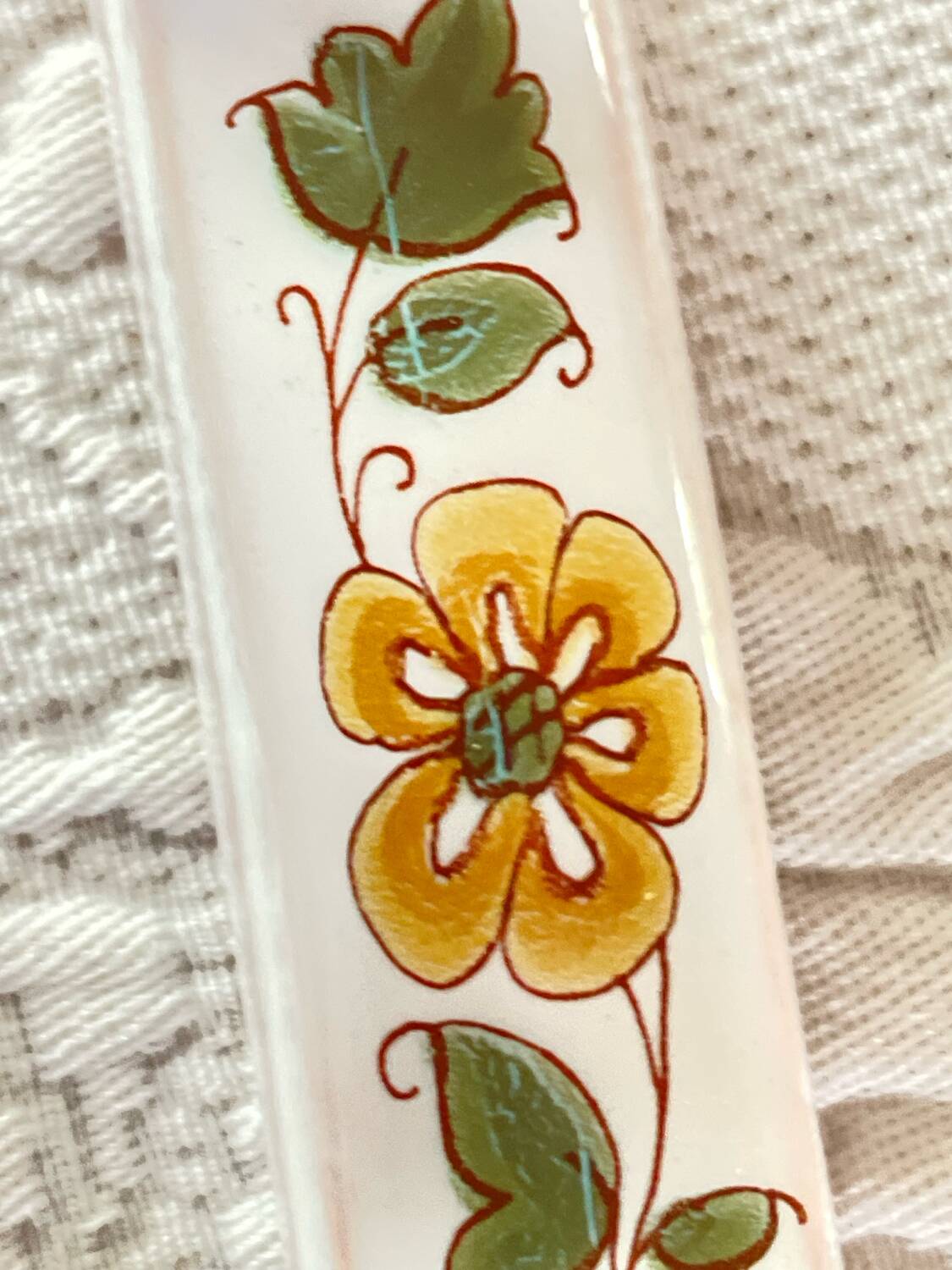 12 earthenware knife holders from Moustiers Sainte Marie at the time of the earthenware makers