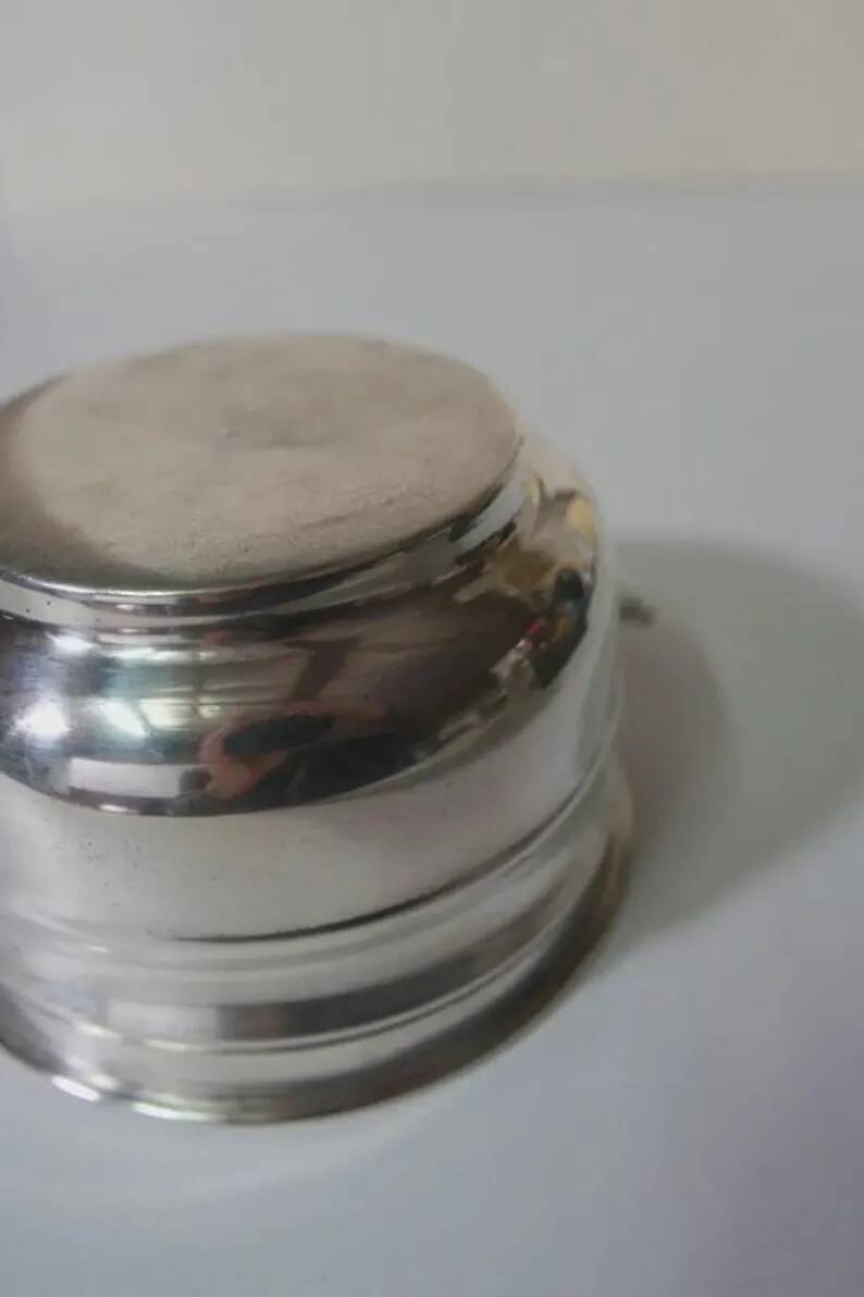 Silver-plated metal cup with diamond stamp "SIS" - 20th century