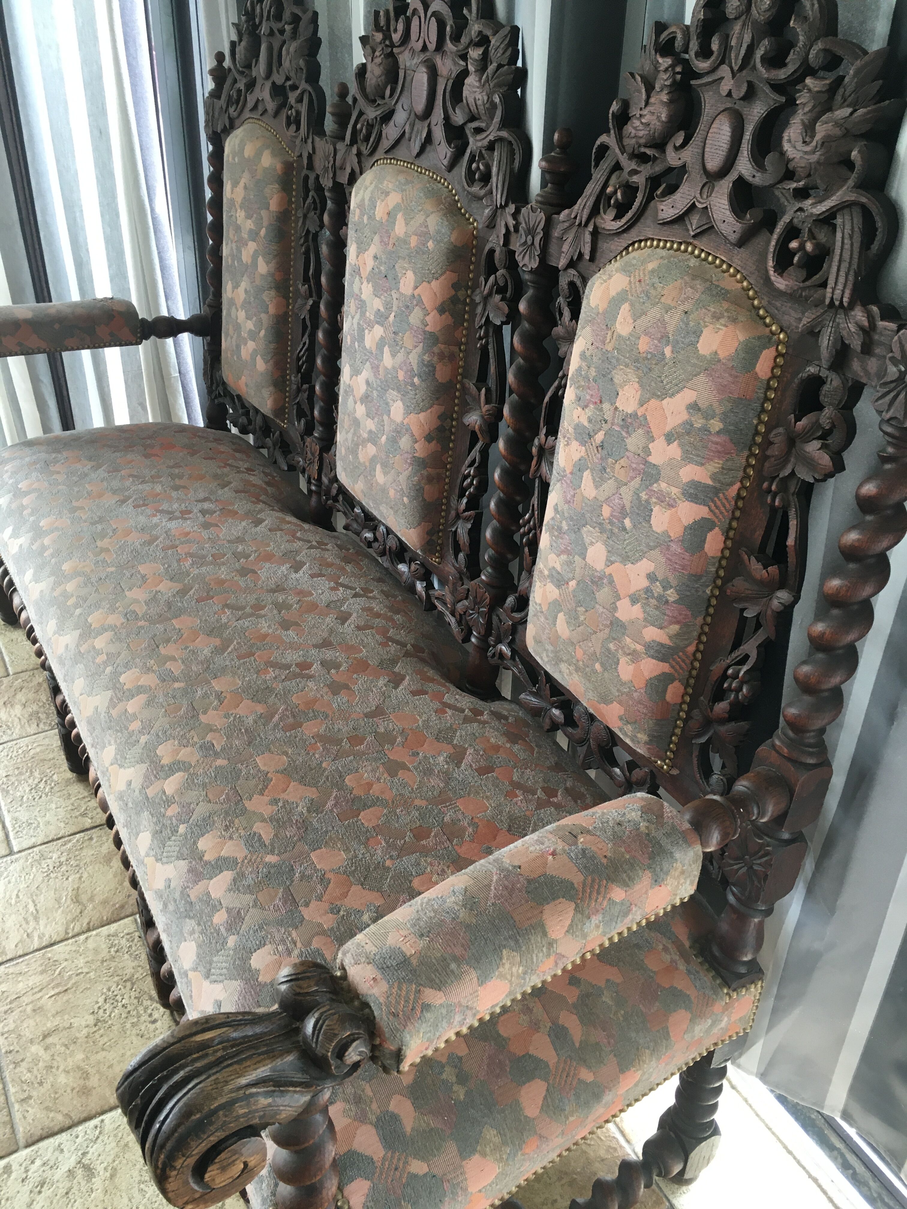 Louis XIII oak sofa