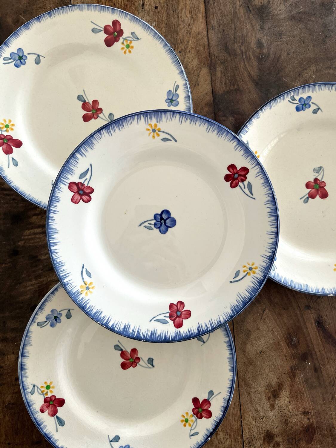 4 assiettes à dessert en faïence « Mary Lou » Digoin Sarreguemines