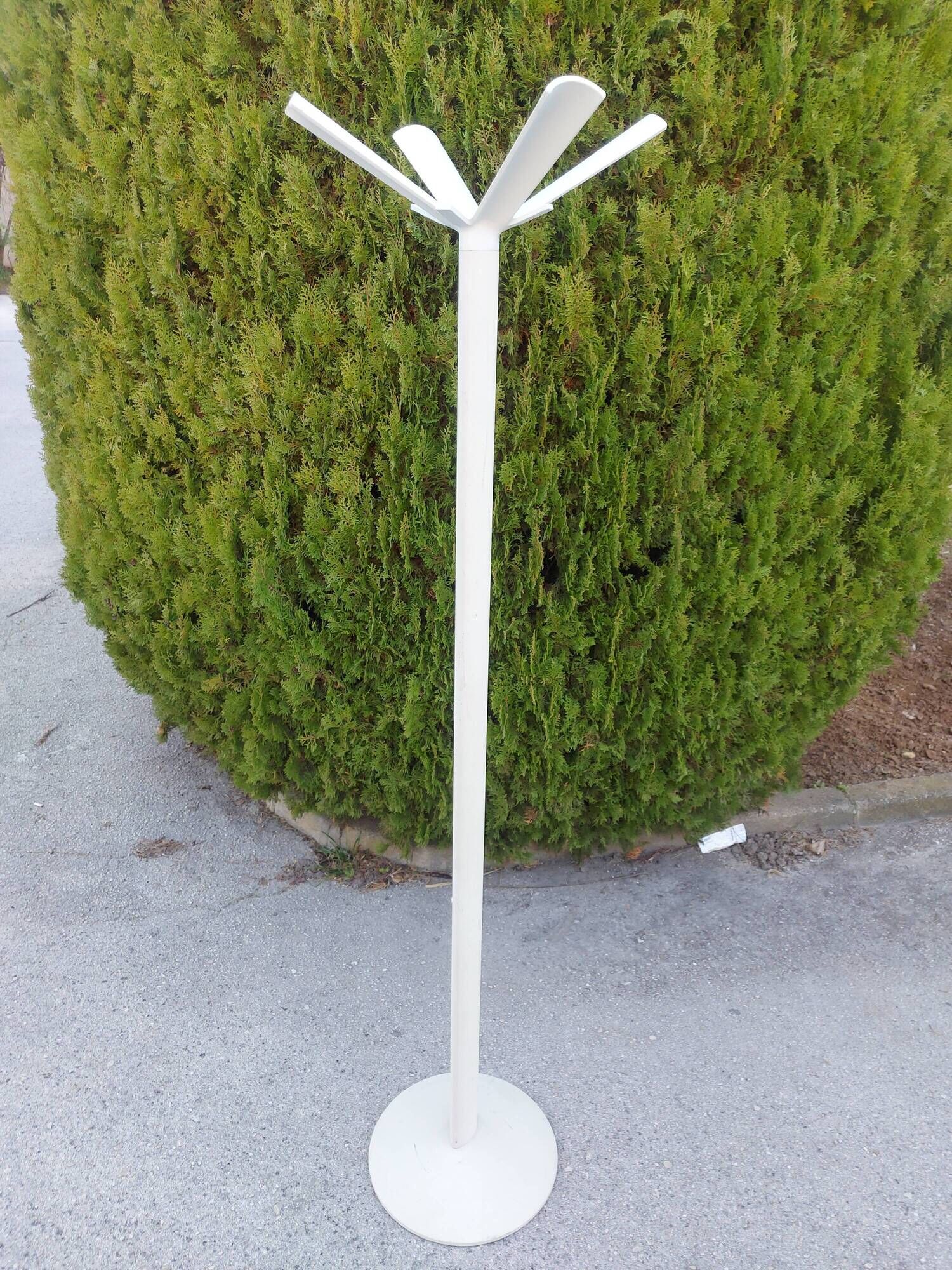 Porte manteaux design italie design delight by Tecnoforama à Sienne