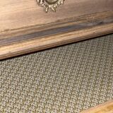 Classic chest of drawers