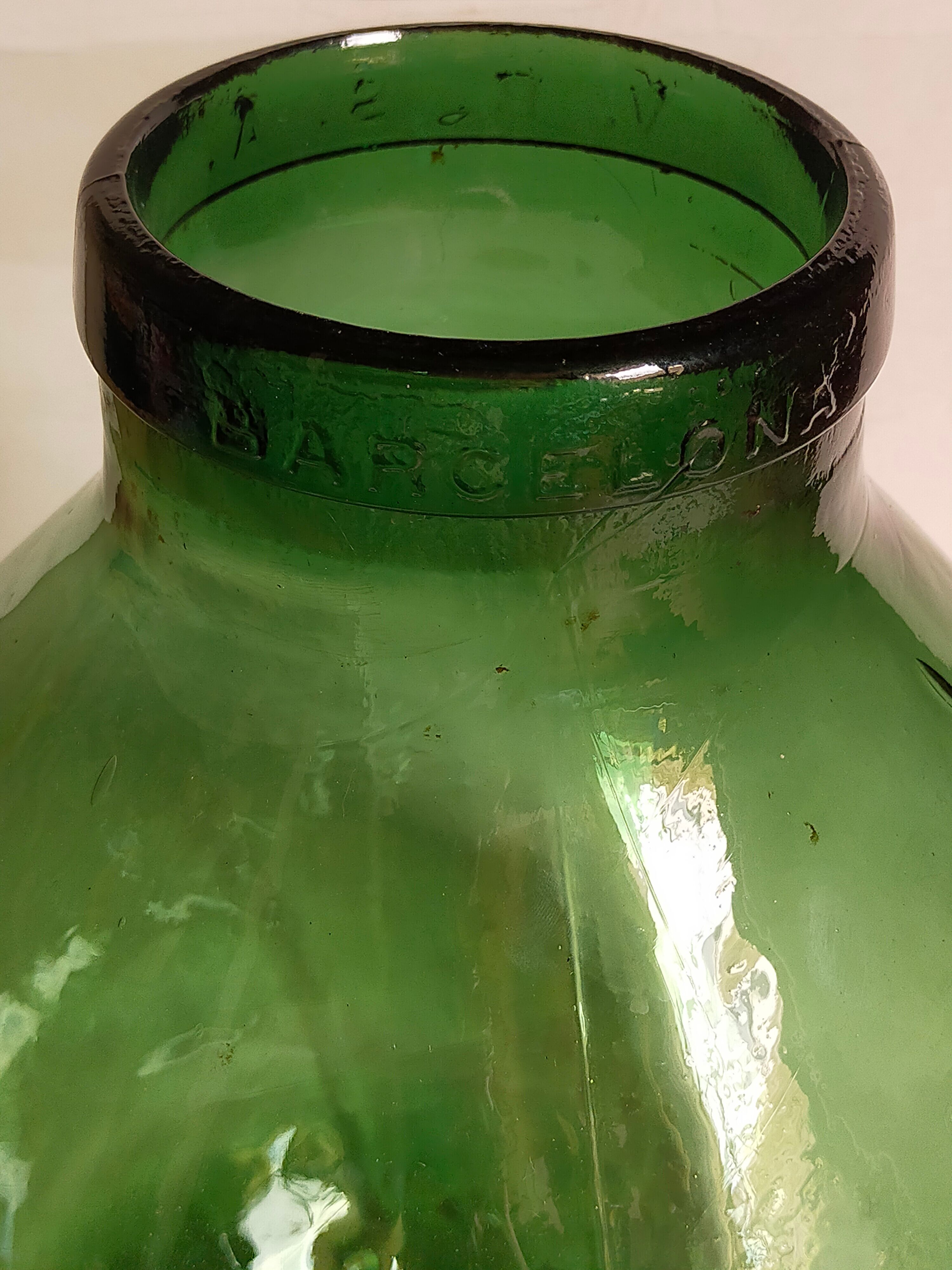Dame-Jeanne oval canister with wide vintage collar