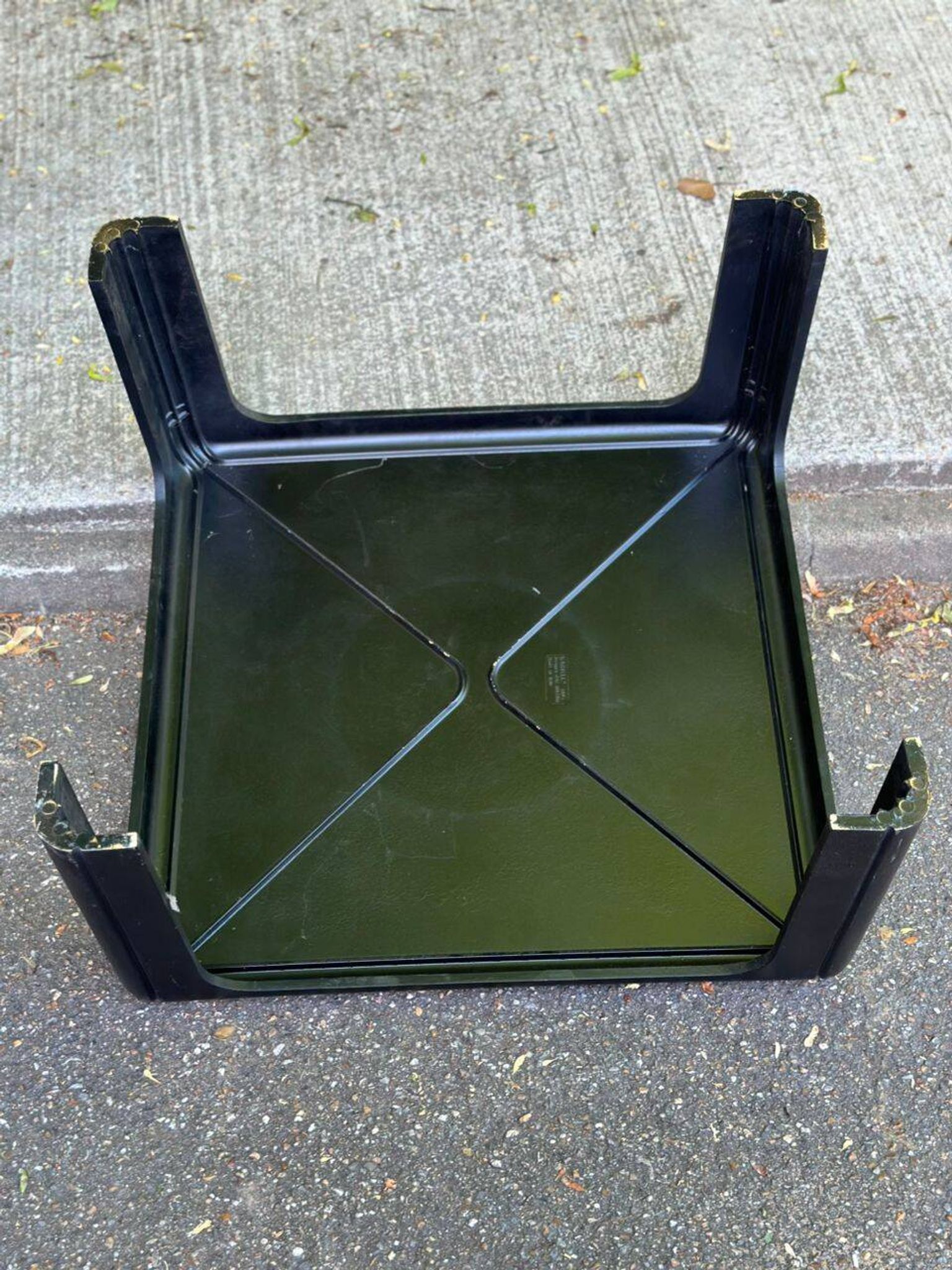 Black square Italian coffee table by Gae Aulenti for Kartell 4894