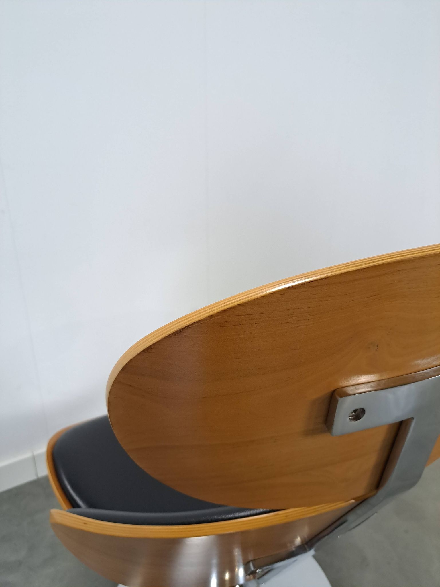 Dan-Form Curve loungestoel, draaifauteuil Denemarken