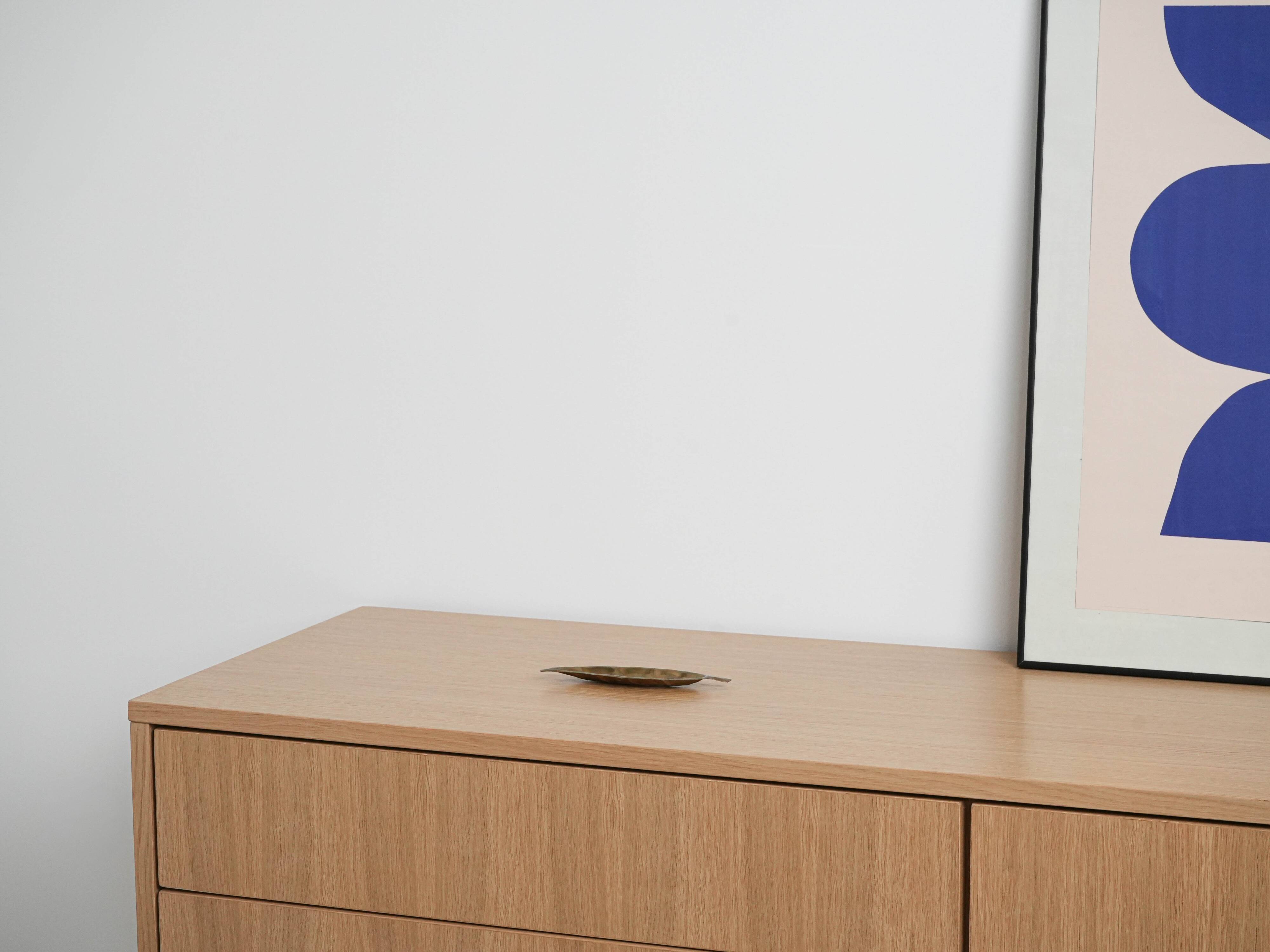 Metal leaf-shaped platter, Italian design, 1980s, made in Italy