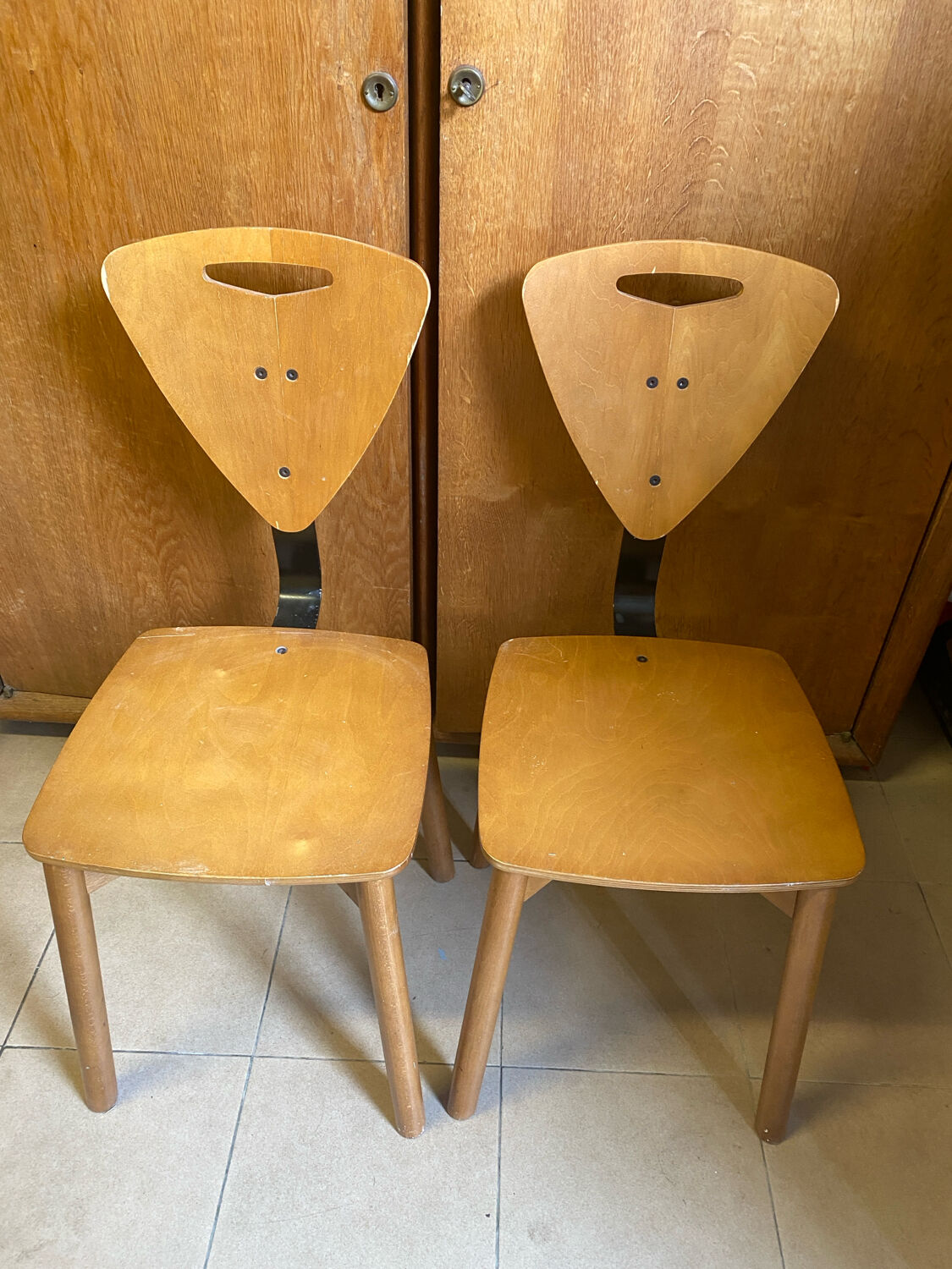80s Italian chairs, in wood and metal
