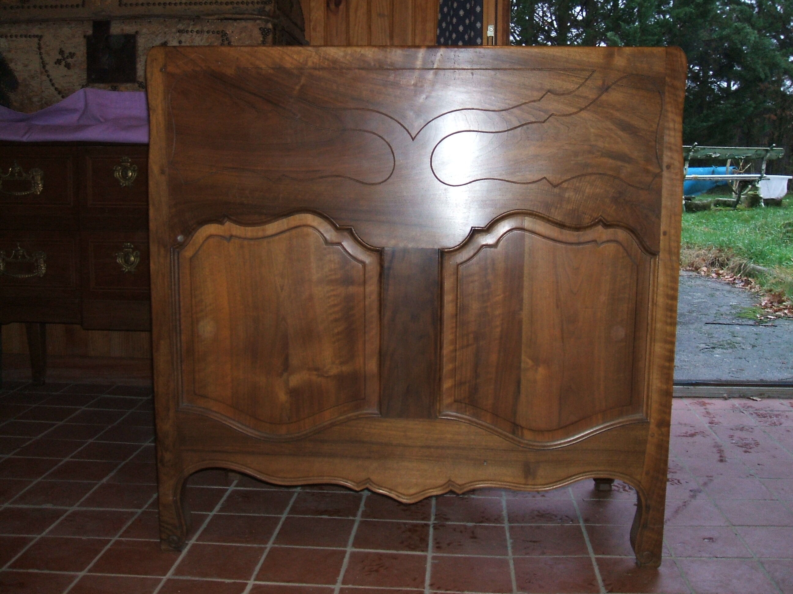 Louis XV style scriban dresser