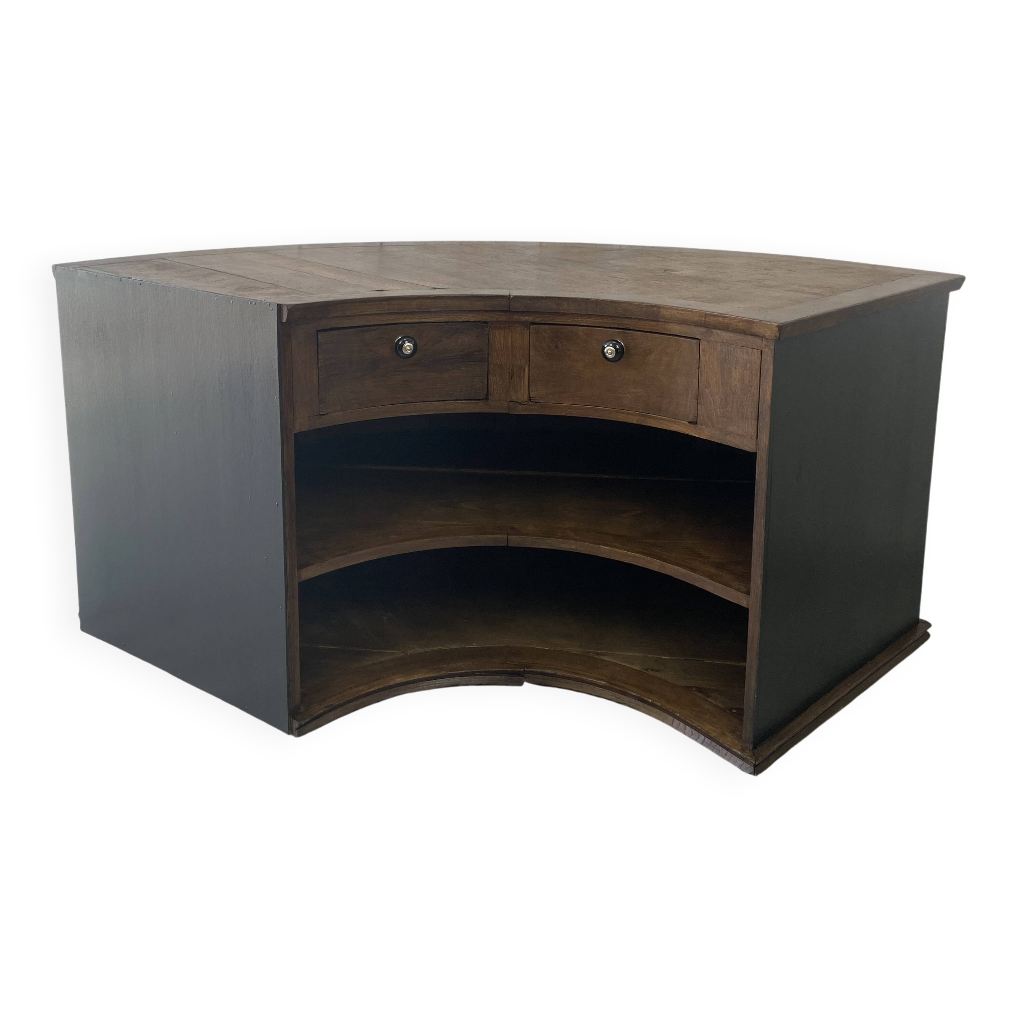 Ancien comptoir de mercerie