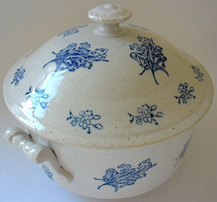 Late "steel land" sandstone soup by Revol