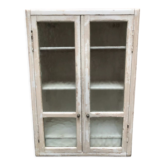 Medicine cabinet