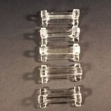 5 anciens porte-couteaux en verre