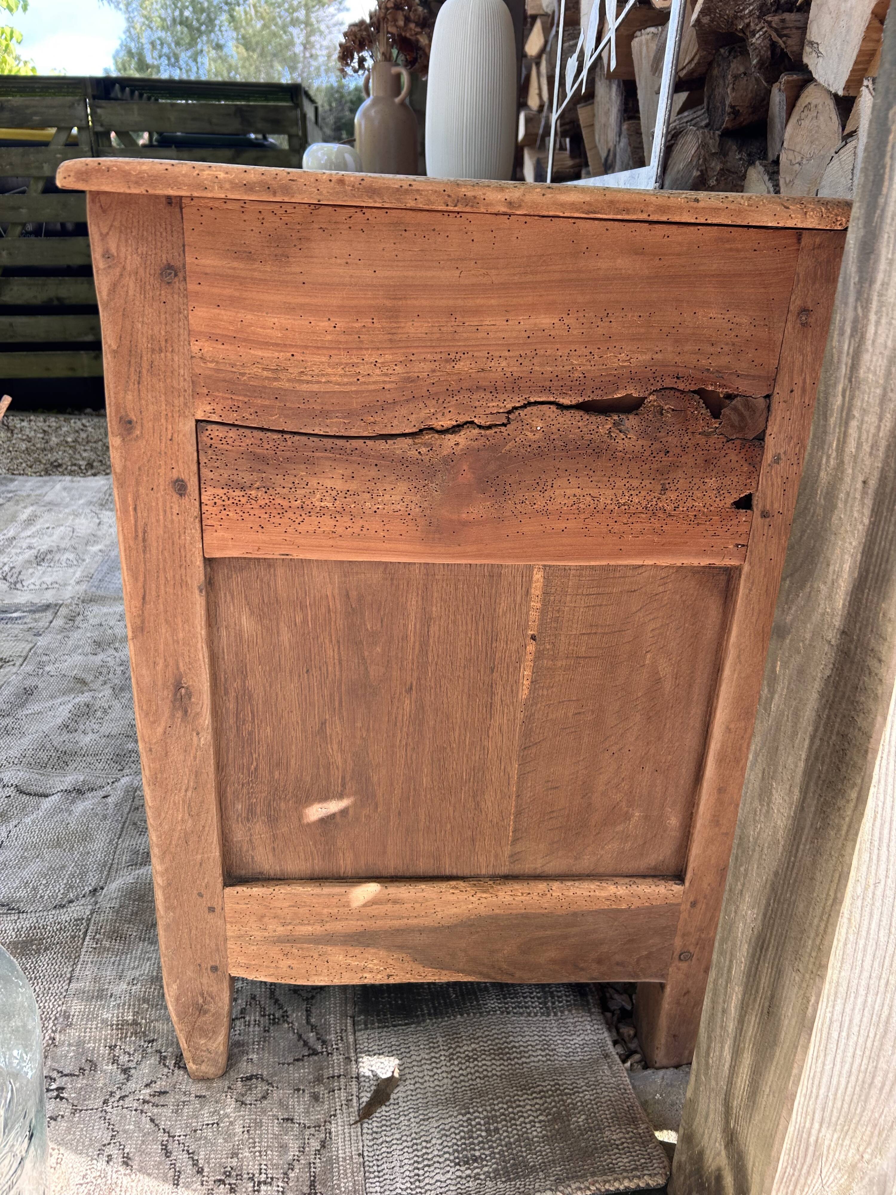 Commode ancienne massif rénovée