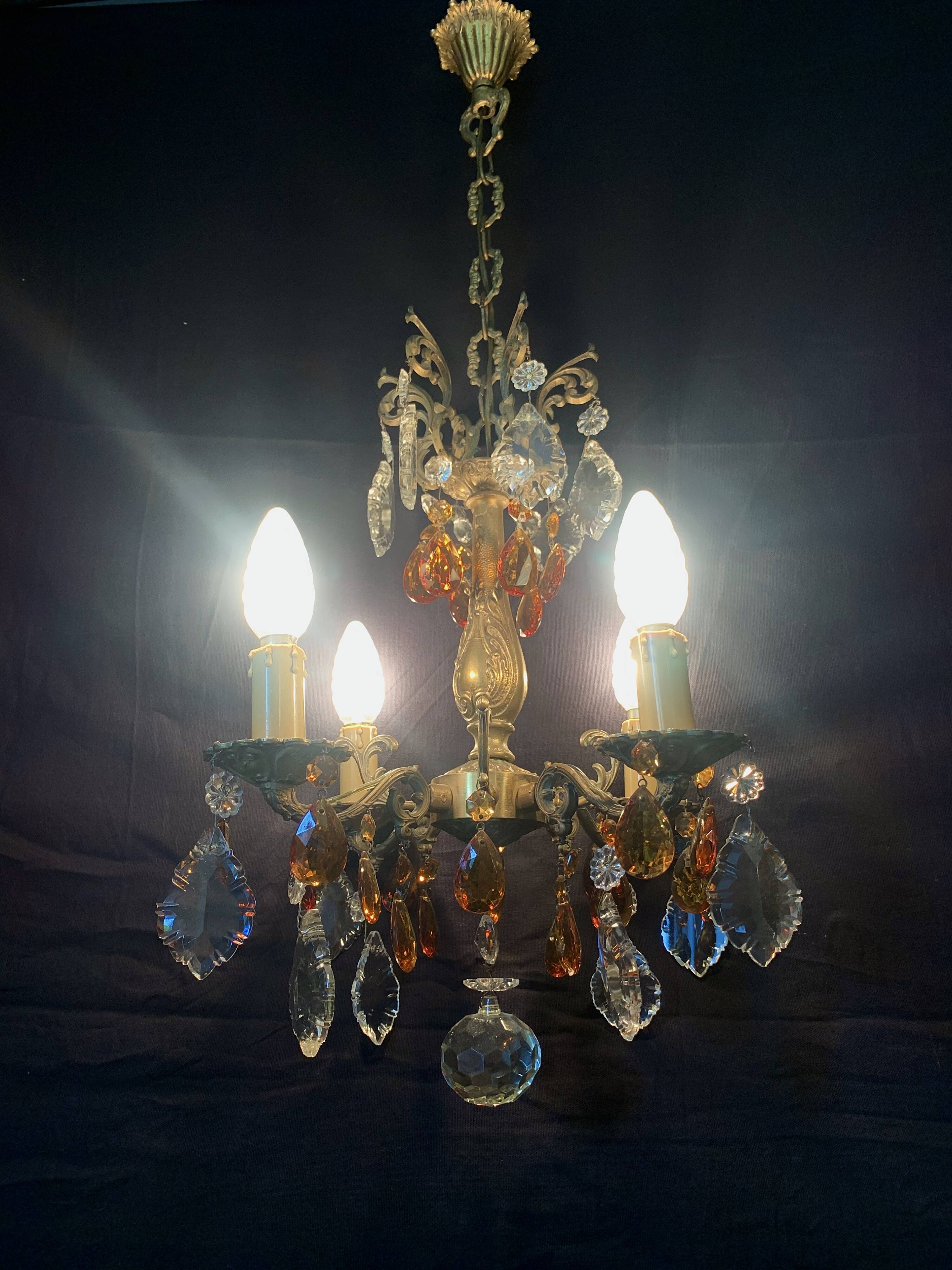 4 bronze lights and tassels chandelier